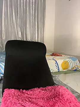 AmyRoss 1 online show from February 21, 2026, 3:13 pm