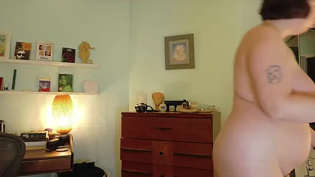 Snapshot of sicklitgirl chatting on November 19, 2025, 12:43 am sicklitgirl online show from November 19, 2025, 12:43 am