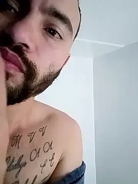 Snapshot of este_juan chatting on January 10, 2026, 4:53 pm este juan online show from January 10, 2026, 4:53 pm