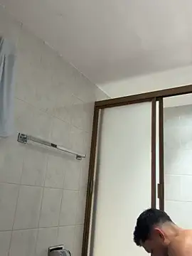 Snapshot of Darg98 chatting on October 6, 2025, 5:38 am Darg98 online show from October 6, 2025, 5:38 am