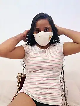 Snapshot of Miss_Riya20 chatting on October 24, 2025, 5:04 am Miss Riya20 online show from October 24, 2025, 5:04 am