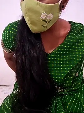 Snapshot of Miss_Riya20 chatting on November 29, 2025, 7:00 am Miss Riya20 online show from November 29, 2025, 7:00 am