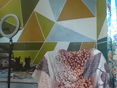 SEXY METISE online show from February 18, 2025, 11:11 am