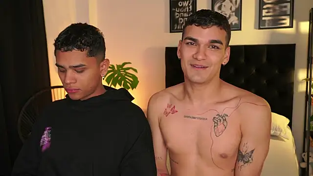 Snapshot of EROS_AND_ALAN chatting on September 9, 2025, 3:39 am EROS AND ALAN online show from September 9, 2025, 3:39 am