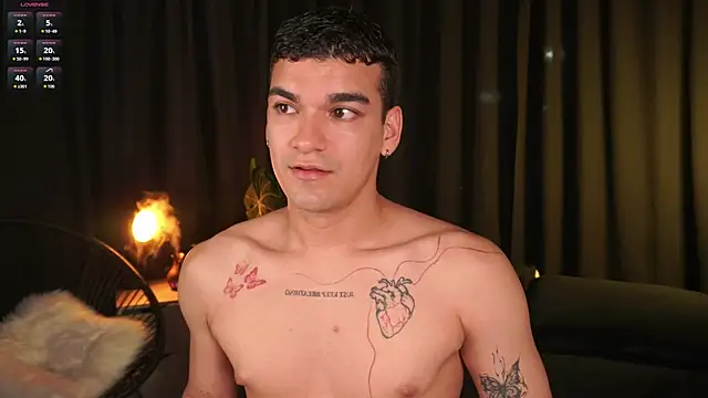 Snapshot of EROS_AND_ALAN chatting on November 18, 2025, 2:39 am EROS AND ALAN online show from November 18, 2025, 2:39 am