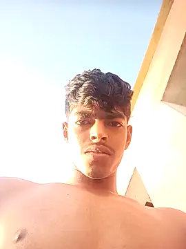 Snapshot of monster_33 chatting on October 19, 2025, 2:12 am monster 33 online show from October 19, 2025, 2:12 am