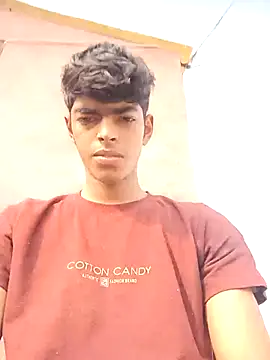 Snapshot of monster_33 chatting on October 28, 2025, 4:27 am monster 33 online show from October 28, 2025, 4:27 am