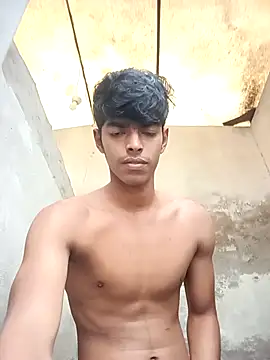 Snapshot of monster_33 chatting on November 4, 2025, 11:09 am monster 33 online show from November 4, 2025, 11:09 am