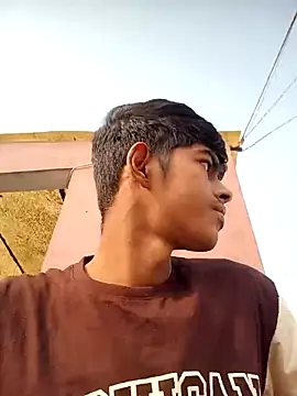 Snapshot of monster_33 chatting on November 5, 2025, 4:12 am monster 33 online show from November 5, 2025, 4:12 am