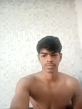 Snapshot of monster_33 chatting on January 6, 2026, 8:40 am monster 33 online show from January 6, 2026, 8:40 am