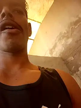 Snapshot of monster_33 chatting on February 11, 2026, 5:34 am monster 33 online show from February 11, 2026, 5:34 am