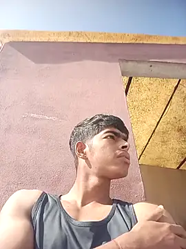 Snapshot of monster_33 chatting on February 12, 2026, 6:19 am monster 33 online show from February 12, 2026, 6:19 am