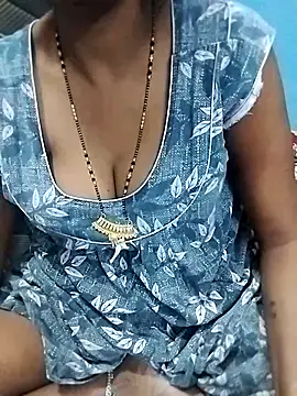 Snapshot of Priyanka-hot chatting on October 25, 2025, 4:02 pm Priyanka-hot online show from October 25, 2025, 4:02 pm