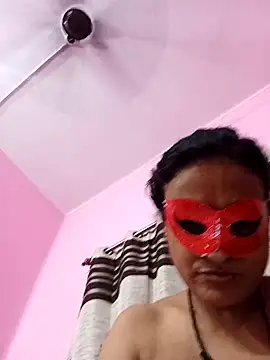 Snapshot of Gullapi chatting on October 18, 2025, 4:30 pm Gullapi online show from October 18, 2025, 4:30 pm