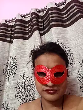 Snapshot of Gullapi chatting on November 11, 2025, 9:53 am Gullapi online show from November 11, 2025, 9:53 am