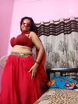 Snapshot of Gullapi chatting on December 4, 2025, 4:27 pm Gullapi online show from December 4, 2025, 4:27 pm