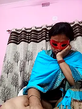 Snapshot of Gullapi chatting on December 5, 2025, 5:42 pm Gullapi online show from December 5, 2025, 5:42 pm