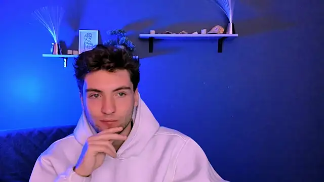 Snapshot of joseph_bear_ chatting on December 18, 2025, 7:53 pm joseph bear online show from December 18, 2025, 7:53 pm