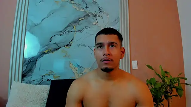 Snapshot of chatting on November 25, 2025, 11:21 am online show from November 25, 2025, 11:21 am