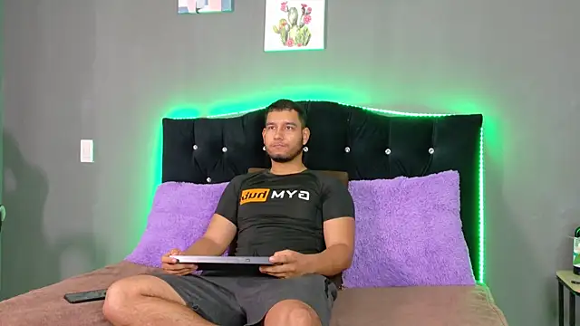 Snapshot of chatting on May 30, 2026, 12:35 pm online show from May 30, 2026, 12:35 pm