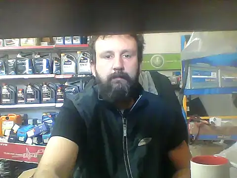 Snapshot of vihand22 chatting on September 12, 2025, 8:14 am vihand22 online show from September 12, 2025, 8:14 am