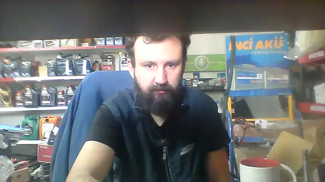 Snapshot of vihand22 chatting on September 16, 2025, 7:09 am vihand22 online show from September 16, 2025, 7:09 am