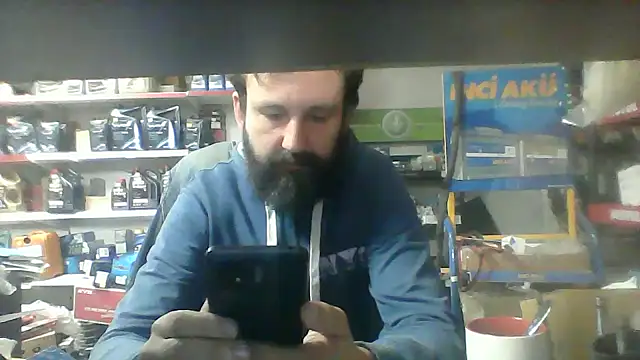 Snapshot of vihand22 chatting on September 26, 2025, 7:34 am vihand22 online show from September 26, 2025, 7:34 am