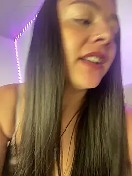 Snapshot of Gaby_7770 chatting on May 25, 2026, 1:28 pm Gaby 7770 online show from May 25, 2026, 1:28 pm