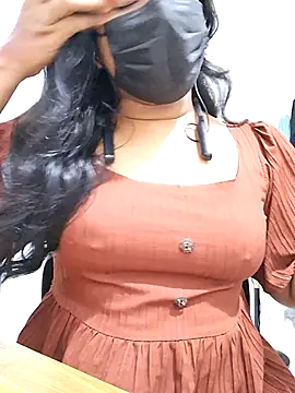 BeautyGirl sara online show from October 15, 2025, 5:46 pm