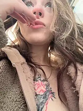 Mimiumuy online show from December 23, 2025, 9:18 am