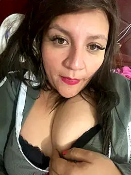 Snapshot of Isisflame chatting on September 26, 2025, 4:16 am Isisflame online show from September 26, 2025, 4:16 am
