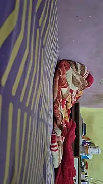 Snapshot of riyamore9623 chatting on December 14, 2025, 10:53 am riyamore9623 online show from December 14, 2025, 10:53 am