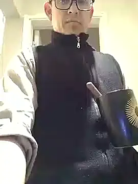 Snapshot of Az-09Ga chatting on September 9, 2025, 5:45 pm Az-09Ga online show from September 9, 2025, 5:45 pm