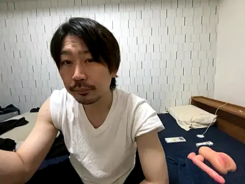 Arista 09 online show from November 6, 2025, 5:36 pm