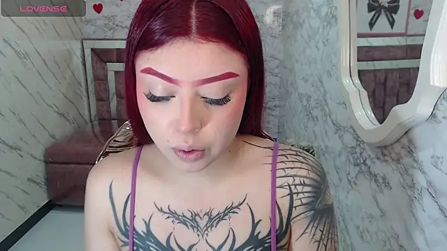 Snapshot of Red_Bunny_v chatting on February 10, 2026, 12:09 pm Red Bunny v online show from February 10, 2026, 12:09 pm