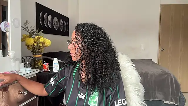 sexycalipso online show from October 21, 2025, 7:36 pm