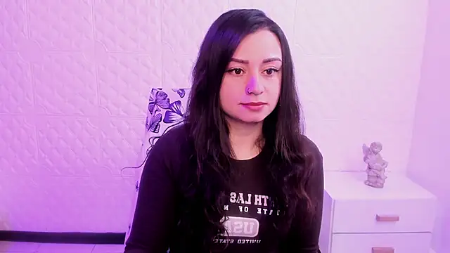 Eva Roussell online show from February 1, 2026, 1:20 pm