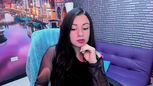 Eva Roussell online show from April 5, 2026, 2:03 pm