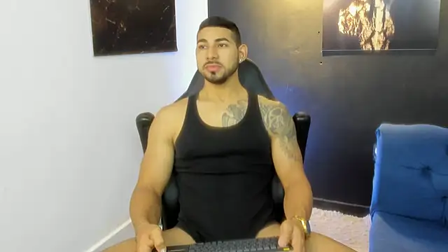 Snapshot of Joseph_Murray chatting on November 8, 2025, 8:40 pm Joseph Murray online show from November 8, 2025, 8:40 pm