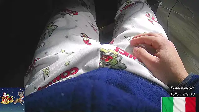 Snapshot of Pennellone98 chatting on December 3, 2025, 3:43 pm Pennellone98 online show from December 3, 2025, 3:43 pm