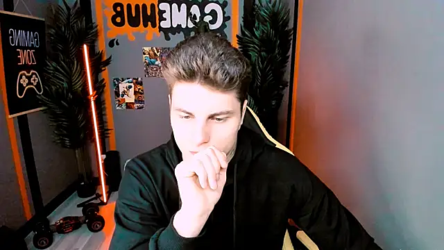 Snapshot of JackWolw chatting on October 2, 2025, 12:12 pm JackWolw online show from October 2, 2025, 12:12 pm