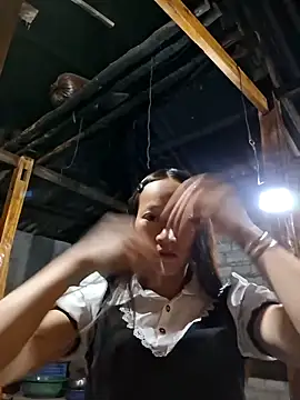 tcm-cute online show from April 9, 2026, 4:23 pm