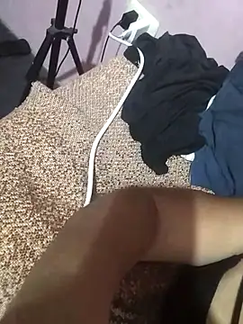 Snapshot of Alexxxia69 chatting on February 21, 2026, 5:19 am Alexxxia69 online show from February 21, 2026, 5:19 am