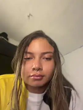 AnnyLopezzz  online show from May 10, 2026, 9:14 am
