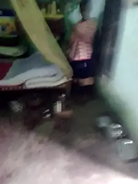 Snapshot of parmila203 chatting on December 23, 2025, 2:42 am parmila203 online show from December 23, 2025, 2:42 am