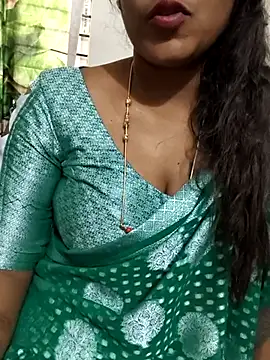 Snapshot of Spoorthi6_Kannada_Telugu chatting on November 21, 2025, 4:55 am Spoorthi6 Kannada Telugu online show from November 21, 2025, 4:55 am