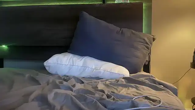 Snapshot of Matttsohot chatting on January 14, 2026, 5:46 am Matttsohot online show from January 14, 2026, 5:46 am