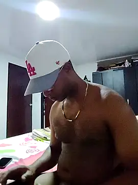 Snapshot of Perropa chatting on February 23, 2026, 3:37 am Perropa online show from February 23, 2026, 3:37 am