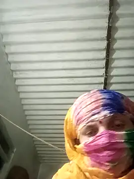 Payal950 online show from November 10, 2025, 2:49 pm