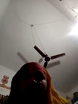 Snapshot of Payal950 chatting on February 9, 2026, 10:58 pm Payal950 online show from February 9, 2026, 10:58 pm